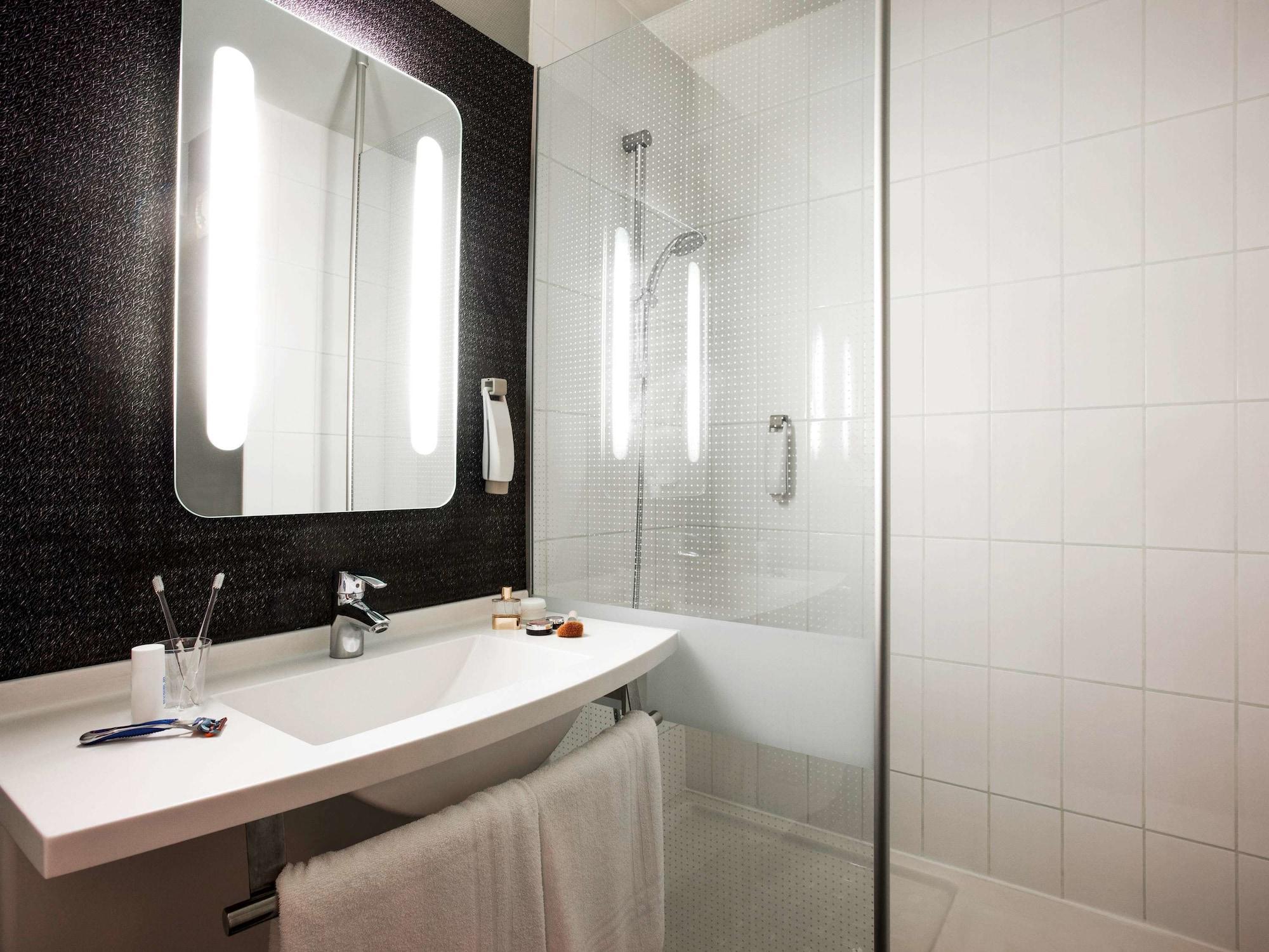 Hotel Ibis Pau Lescar