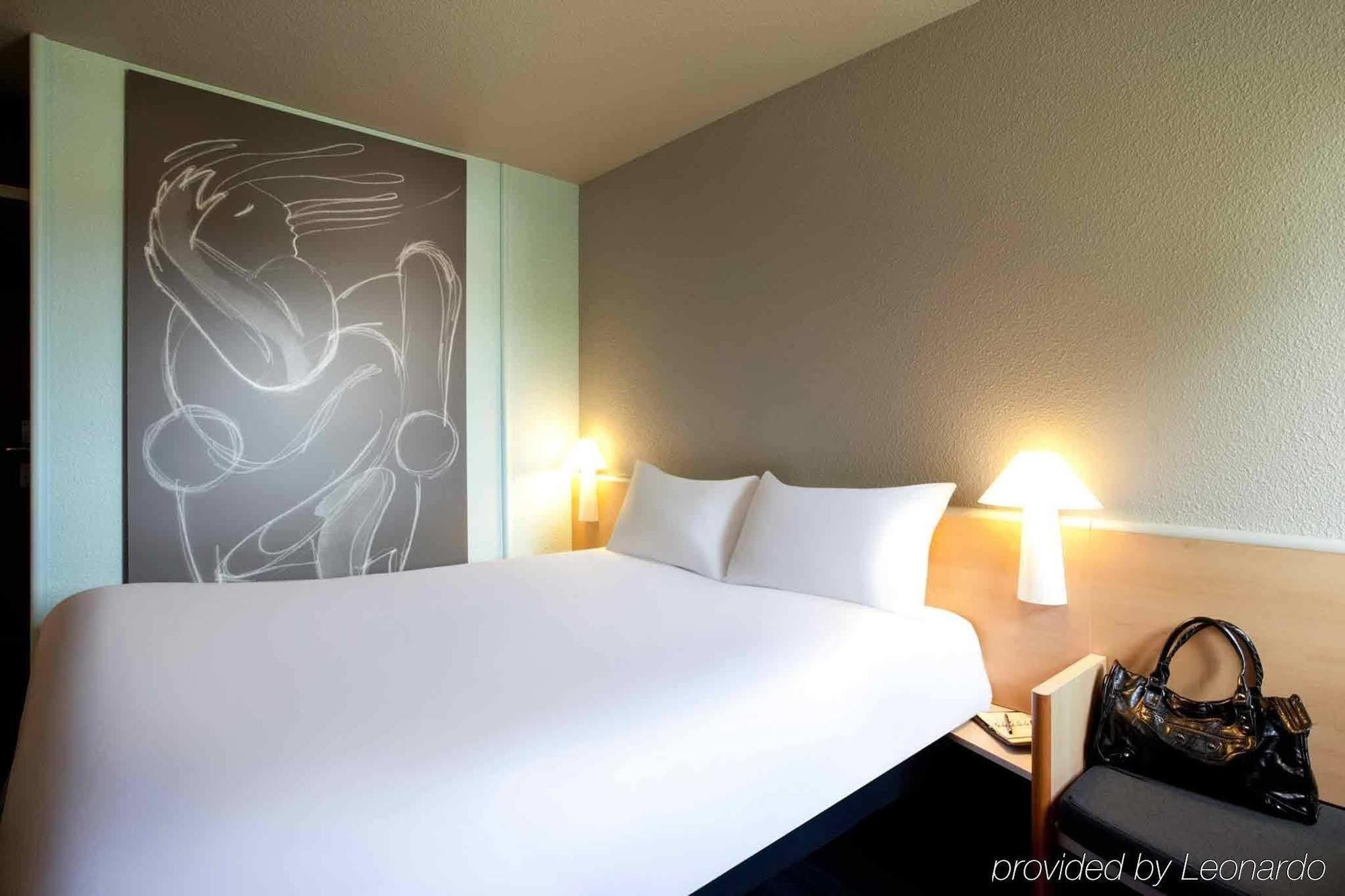 Ibis Pau 3* Lescar
